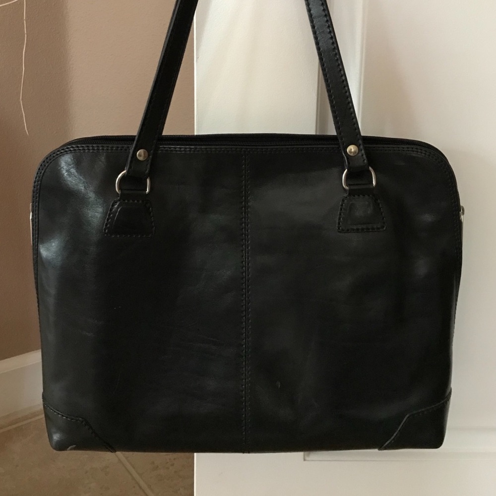 Leather bag